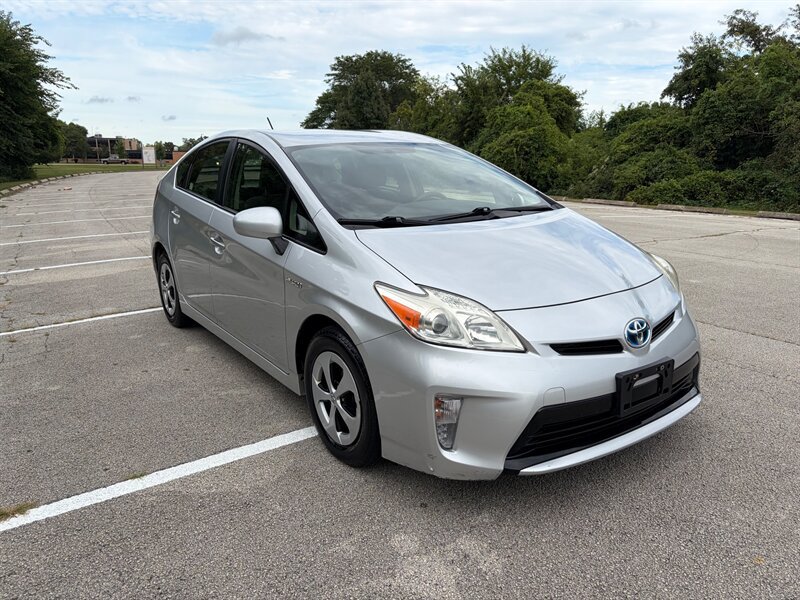 Used 2013 Toyota Prius Two FWD image 7