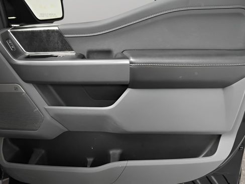 Used 2021 Ford F150 XLT w/ Equipment Group 302A High image 15