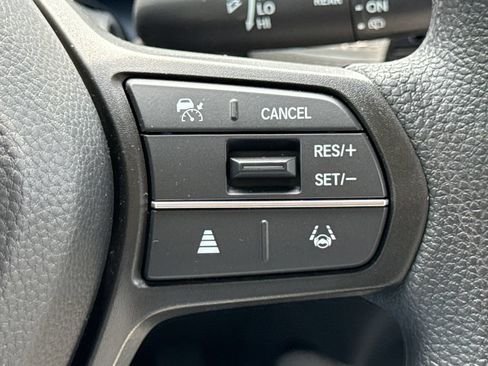 Certified 2026 Honda HR-V LX image 29