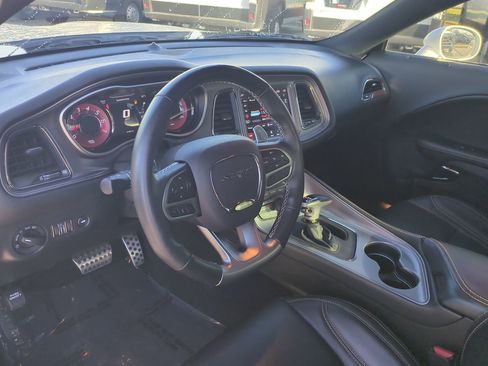Used 2023 Dodge Challenger SRT Hellcat image 14