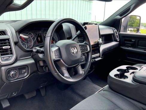 Used 2025 RAM 2500 Tradesman AWD/4WD image 13