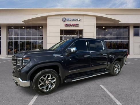 Certified 2023 GMC Sierra 1500 SLT w/ SLT Premium Plus Package image 6