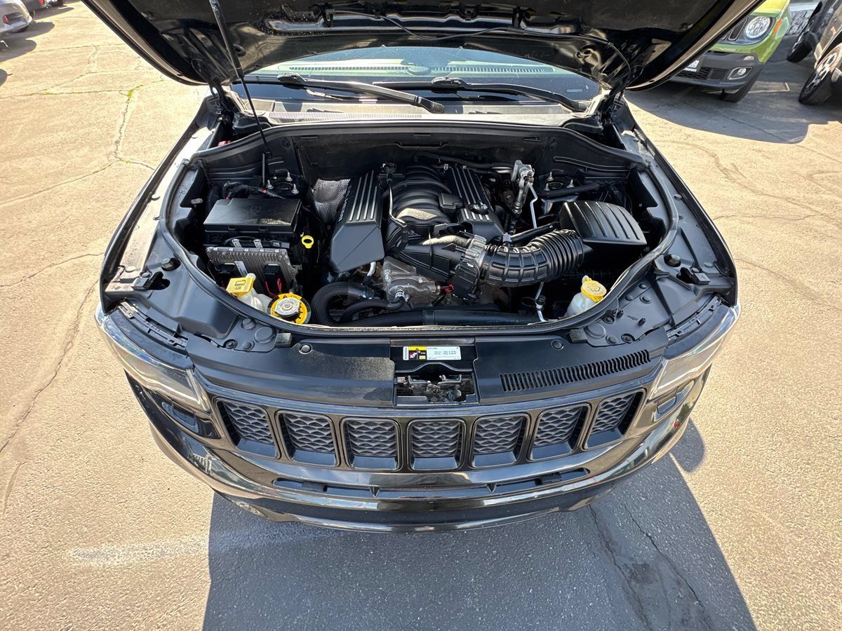 Used 2017 Jeep Grand Cherokee SRT AWD/4WD image 37