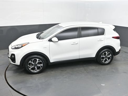 Used 2020 Kia Sportage LX AWD/4WD image 33