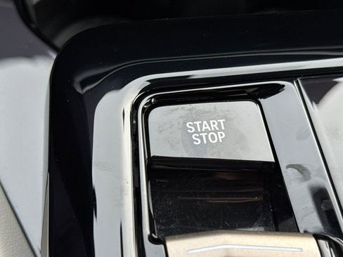 Used 2024 BMW i5 eDrive40i w/ M Sport Package RWD image 25