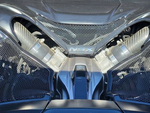 Used 2017 Acura NSX AWD/4WD image 13