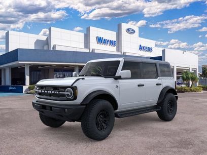 New 2026 Ford Bronco Outer Banks w/ Sasquatch Package