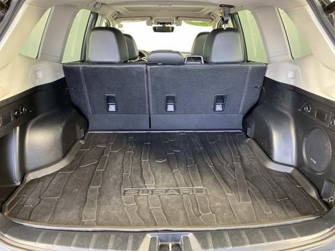 Used 2020 Subaru Forester Limited AWD/4WD image 8