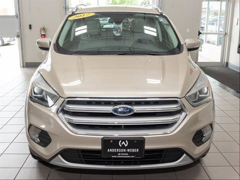 Used 2017 Ford Escape Titanium FWD image 4