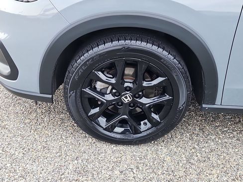 Certified 2024 Honda HR-V Sport image 7