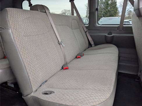 Used 2023 Chevrolet Express 3500 LS RWD image 13