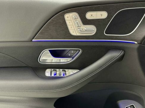 Certified 2025 Mercedes-Benz GLE 350 4MATIC image 11
