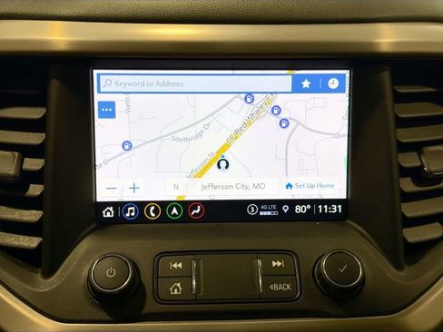 Certified 2022 GMC Acadia Denali w/ Denali Ultimate Package FWD image 12