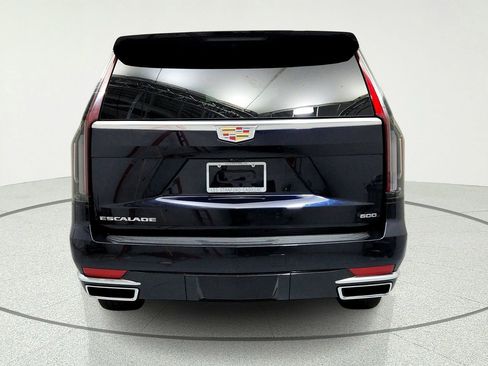 Certified 2023 Cadillac Escalade Premium Luxury AWD/4WD image 4