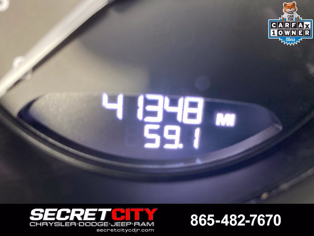 Used 2023 Porsche Macan AWD/4WD image 17