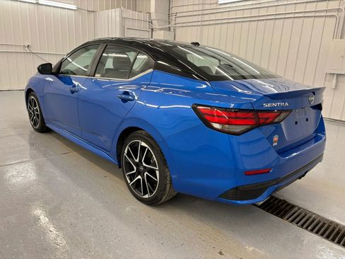 Used 2024 Nissan Sentra SR w/ SR Premium Package image 7