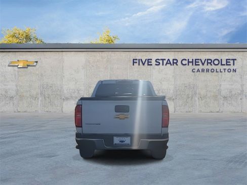 Used 2019 Chevrolet Colorado W/T image 7