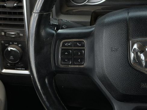 Used 2019 RAM 1500 Lone Star AWD/4WD image 17
