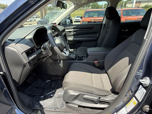 Used 2024 Honda CR-V LX image 16