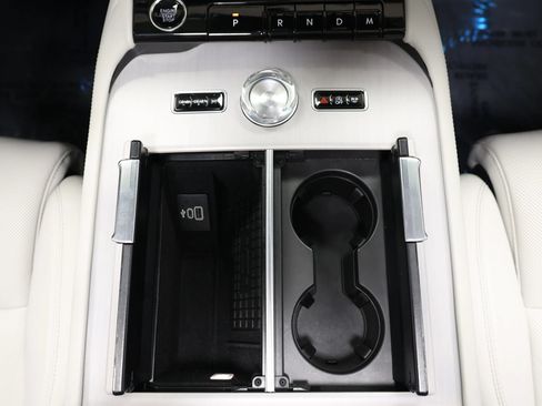 Used 2025 Lincoln Navigator Reserve AWD/4WD image 46