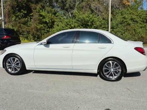 Used 2016 Mercedes-Benz C 300 Sedan image 17