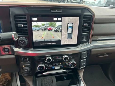 Certified 2025 Ford F250 King Ranch w/ Chrome Package AWD/4WD image 15