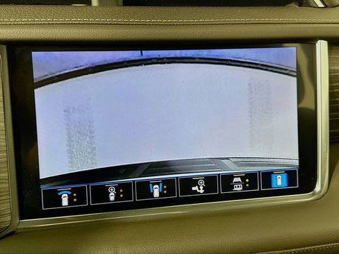Used 2021 GMC Yukon XL Denali w/ Denali Premium Package AWD/4WD image 51