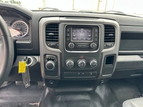Used 2021 RAM 1500 Tradesman RWD image 10