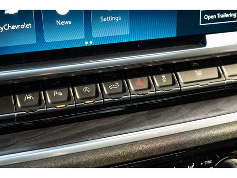 Used 2023 Chevrolet Silverado 1500 LTZ w/ Technology Package image 30