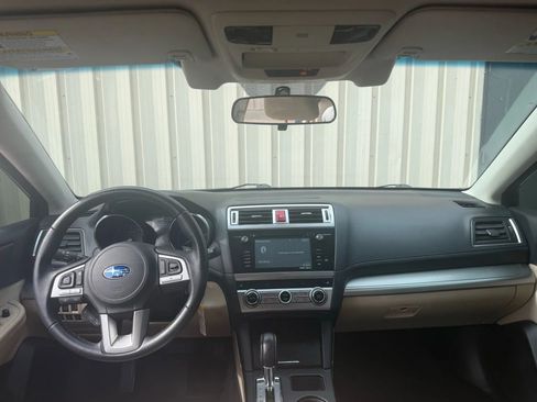 Used 2015 Subaru Outback 2.5i Premium image 14