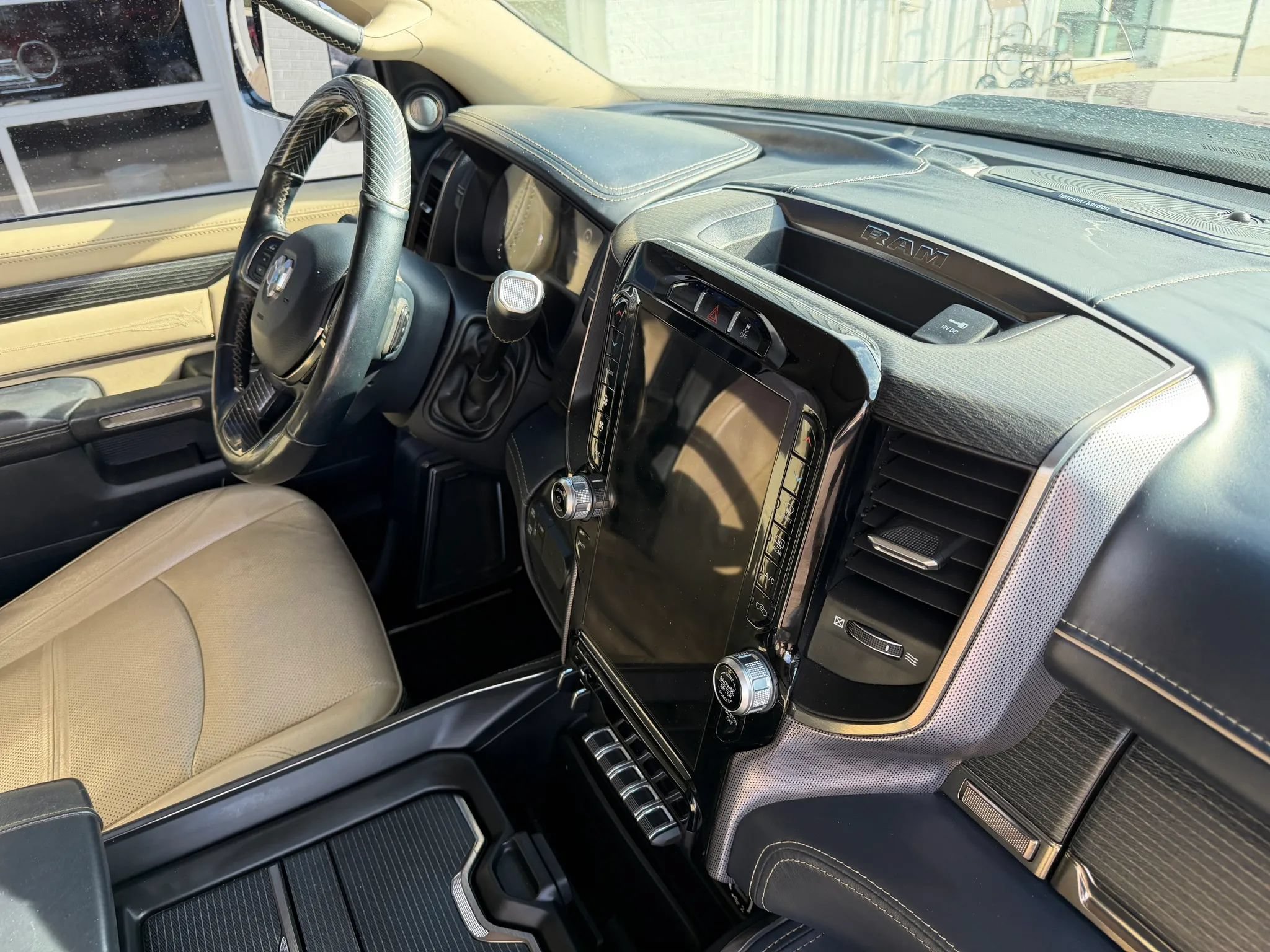 Used 2019 RAM 3500 Limited AWD/4WD image 14