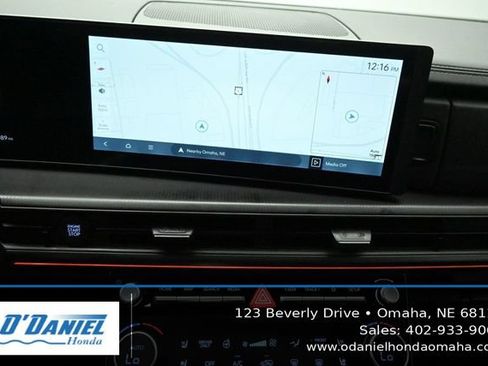 Used 2025 Hyundai Santa Fe Calligraphy AWD/4WD image 30