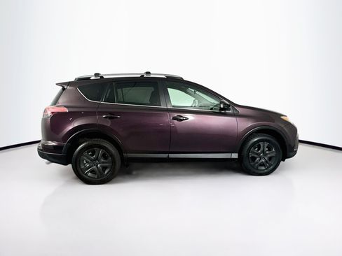Used 2017 Toyota RAV4 LE w/ Carpet Mat Package AWD/4WD image 10