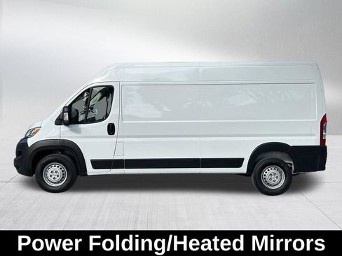 Used 2025 RAM ProMaster 2500 w/ Convenience Group FWD image 9