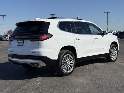 New 2026 GMC Acadia Denali w/ Super Cruise Package image 3