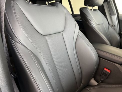 Used 2022 BMW X3 M40i w/ Premium Package image 51