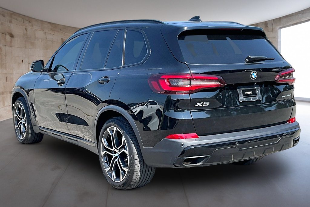 Used 2022 BMW X5 sDrive40i RWD image 14