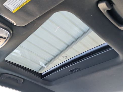 Used 2015 Dodge Charger R/T image 24