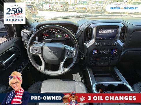 Used 2021 Chevrolet Silverado 1500 LT Trail Boss w/ Convenience Package II AWD/4WD image 16