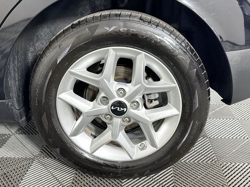Used 2022 Kia Soul S FWD image 35
