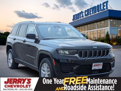 Used 2023 Jeep Grand Cherokee Laredo