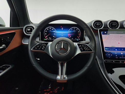 Certified 2026 Mercedes-Benz GLC 300 image 27