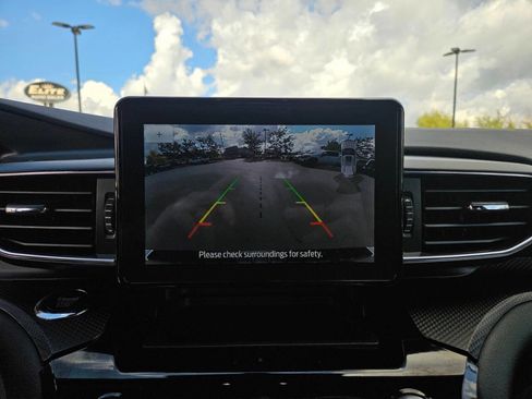 Used 2023 Ford Explorer ST image 22