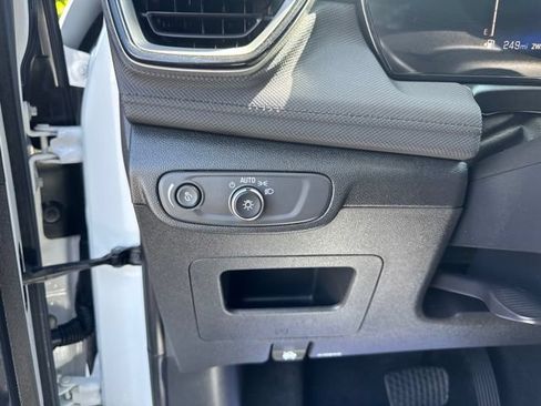 Certified 2025 Chevrolet TrailBlazer LT AWD/4WD image 21