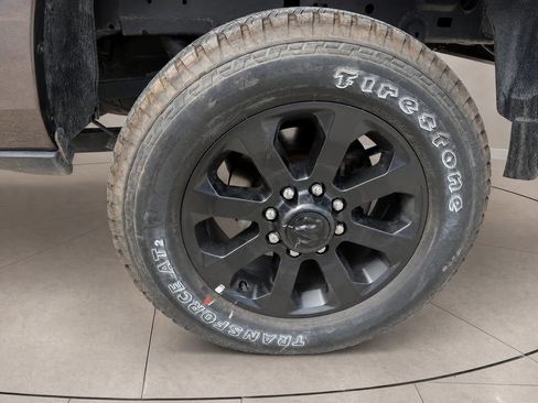 Used 2024 RAM 2500 Big Horn w/ Sport Appearance Package AWD/4WD image 11