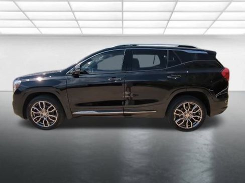 Used 2022 GMC Terrain Denali w/ Denali Premium Package image 21