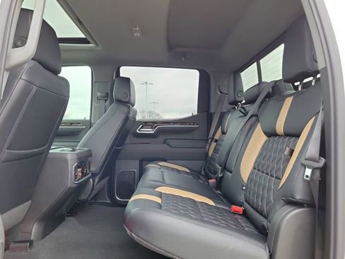 New 2026 GMC Sierra 1500 Elevation w/ Elevation Premium Package image 13