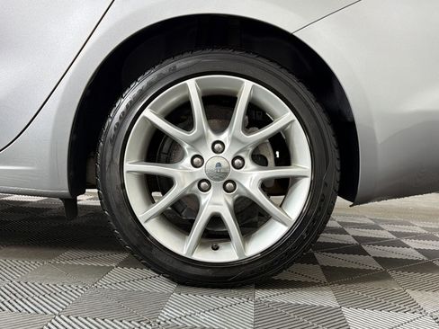 Used 2014 Dodge Dart SXT FWD image 11