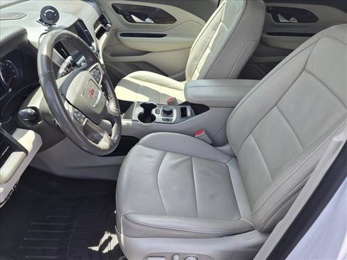 Used 2018 GMC Terrain Denali w/ Advanced Safety Package FWD image 16