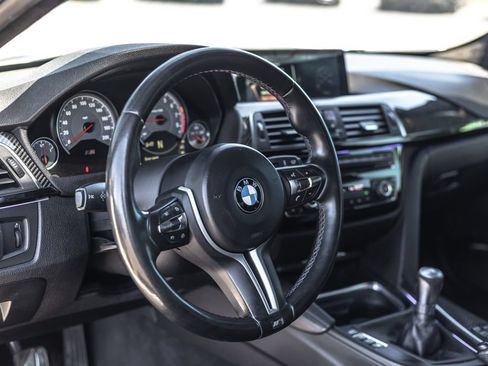 Used 2016 BMW M3 RWD image 9